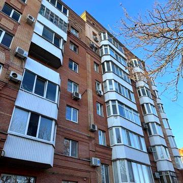 Центр 2х кімнатна квартира з ремонтом, 100м2!