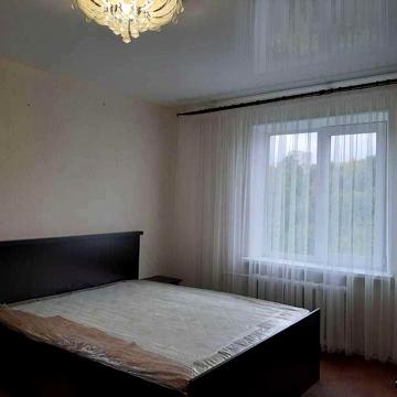 Зарічанська вул., 20/2