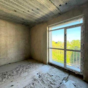 Продам 3к квартиру близько озера