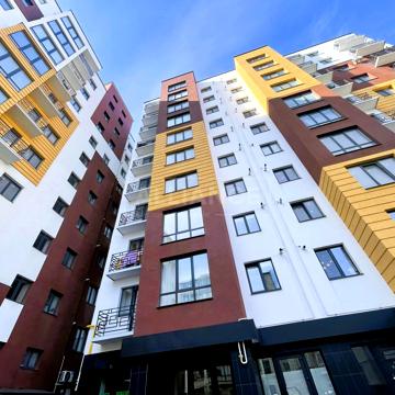 Незалежності вул., 115