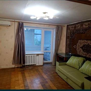 № 13561 - 3к. квартира, вул.Юрія Вороного, 65 м2, 6/9 пов, утеплена