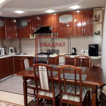 Продам 3-х комнатную квартиру на Огнивке. код 824