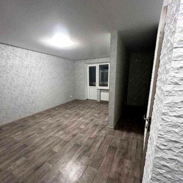 Продам 1 комнатную квартиру с кап. ремонтом