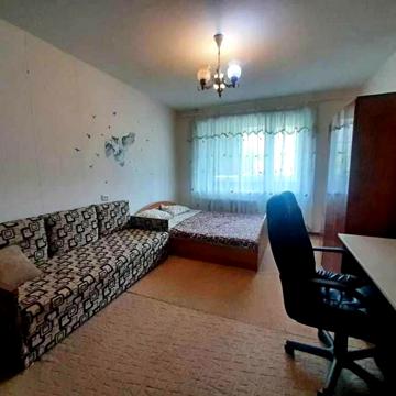 Героїв пров., 23