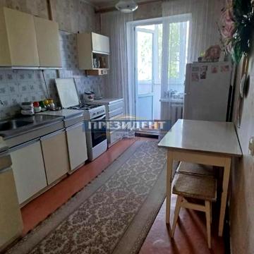Євгена Чикаленка вул., 74