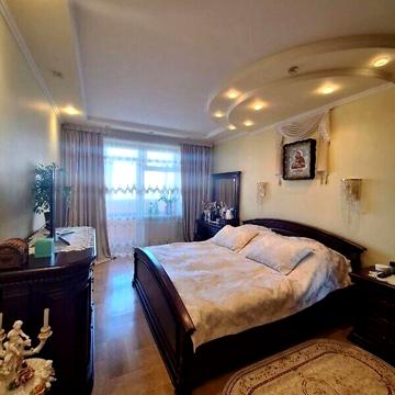 Продаж 3к Квартира Плугова вулиця