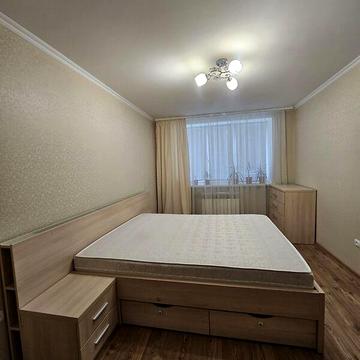 Продаж 3к Квартира Князів Острозьких вулиця