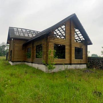 Деревяний будинок( ПІД РОЗБІР)
