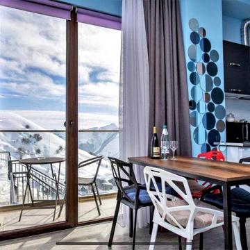 Власна квартира в Гудаурі ЖК Loft 1 RedCo