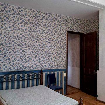 Садова вул. (Чубаря), 6