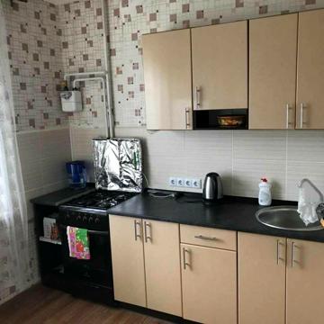 Героїв пров., 23