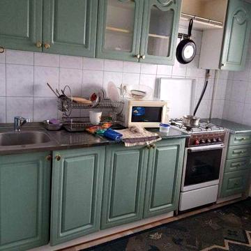 В оренду 2 кімнатна квартира по вул. Героїв Крут