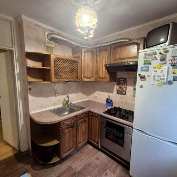 Сдам 2 х кв 7 мин  м Армейская,3/5 эт ,ул Рыбалко
