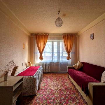 Довгострокова оренда 1к Квартира Закарпатського Легіону (Комарова) вулиця