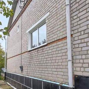 Продається двоповерховий будинок в м. Коростень