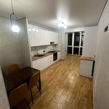Рівненська, 25б