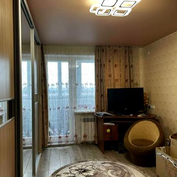 Макаренка вул., 14