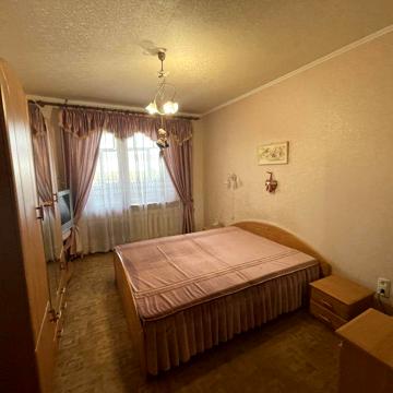 здається квартира в оренду на тривалий термін 3х кімнатна Сади-2