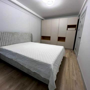 Русанівський бульв., 6