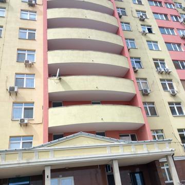 Сімї Кульженків вул. (Петра Дегтяренка), 33