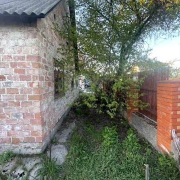 Продам дачний будинок