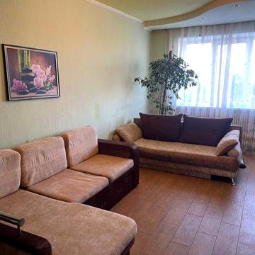 Оренда 3-х кімнатної квартири на  Лівому березі з краєвидом на річку,