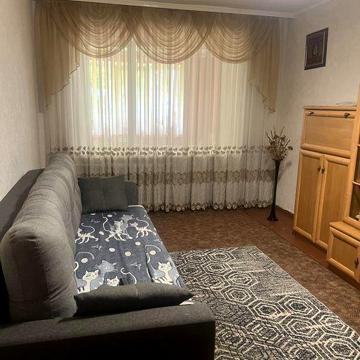 Оренда 1к Інститутська