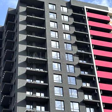 Продається 1 кімнатна квартира  ,готова  в центрі  міста