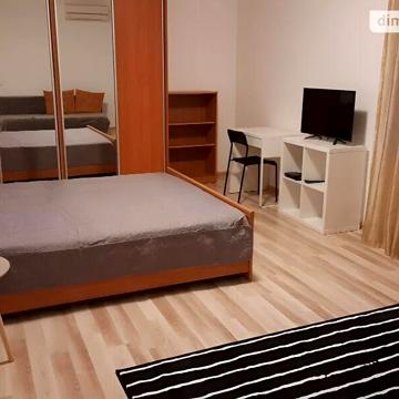 Довгострокова оренда 1к Квартира Франка Івана вулиця