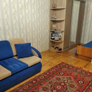 Василя Сліпака вул. (Єрмолової), 44