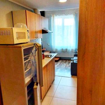 Сдам двухуровневую гостинку метро Защитников Украины, Спортивная