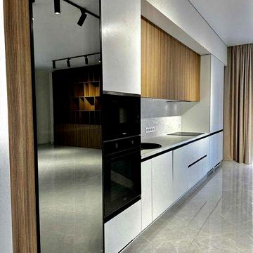 Будинок в Бучі з ремонтом і великою кухнею студією 43м2