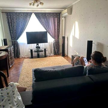 Продам з-х кімнатну квартиру в м. Харків.