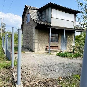 Продаж 2к Дім Центральна вулиця