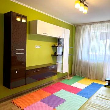 продам классную трёшку  на Соборности