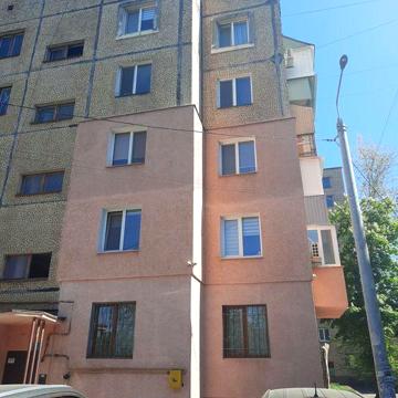 Продам 1кімнатну чешку вул.Петра Калнишевського(Харитонова)