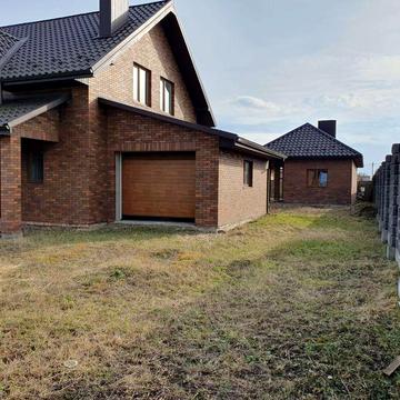 Продаж будинку в с. Новостав