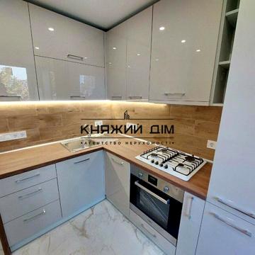 Бутишів пров. (Андрія Іванова вул.), 17