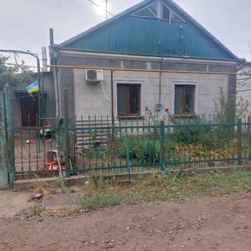 Продається будинок в селі Дачне