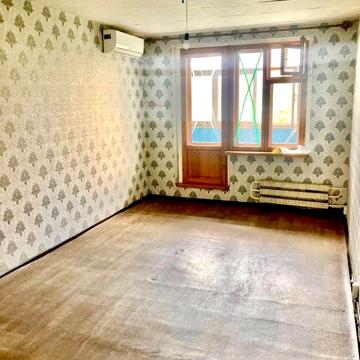 Продам квартиру 65 м2. Собственник ! Не риелтор! ЖК Фесенковский въезд 7