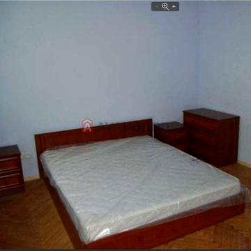 Продається 2-кімн. квартира на вул. Гоголівська 6а, м. Університет