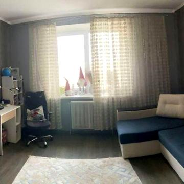 Продається 1 кімнатна квартира 40кв.м. Алма-Атинська 41Б