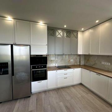 ЖК Центральний 2 євротрьошка. Кухня 27м2! Вільна