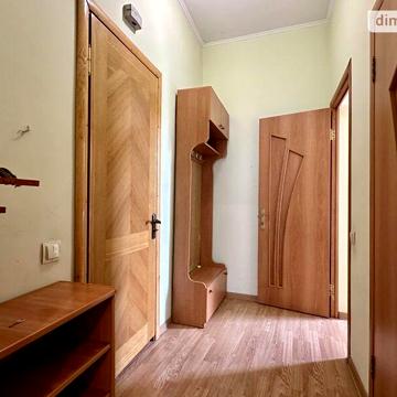 Продаж 1к Квартира Хмельницького Богдана вулиця