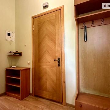 Продаж 1к Квартира Хмельницького Богдана вулиця