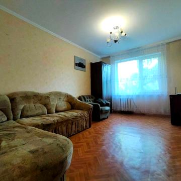 Оренда гарної 1-кім РАКОВО без тварин.Тільки дзвонити