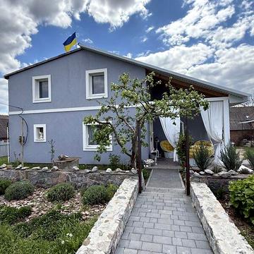 Продаж 4к Дім Берегова вулиця