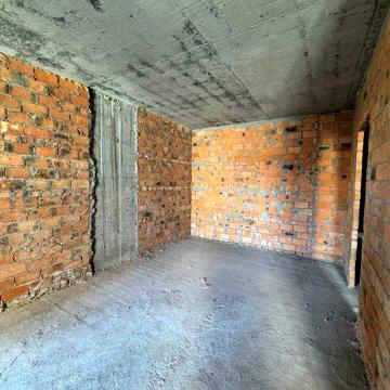 Продаж 2-х кімнатної квартири біля ТЦ Агора. Район озерна. ЖК Адамант. ЖК Адамант
