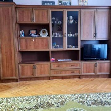 Китайська вул., 10