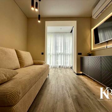 Запорізьке шоссе, 32